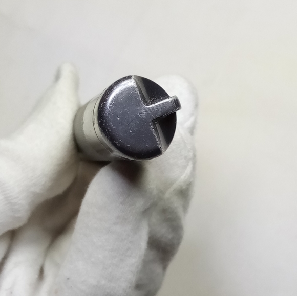 Maglite Mini AA 2 Cell Grey Flashlight - Picture 5 of 13